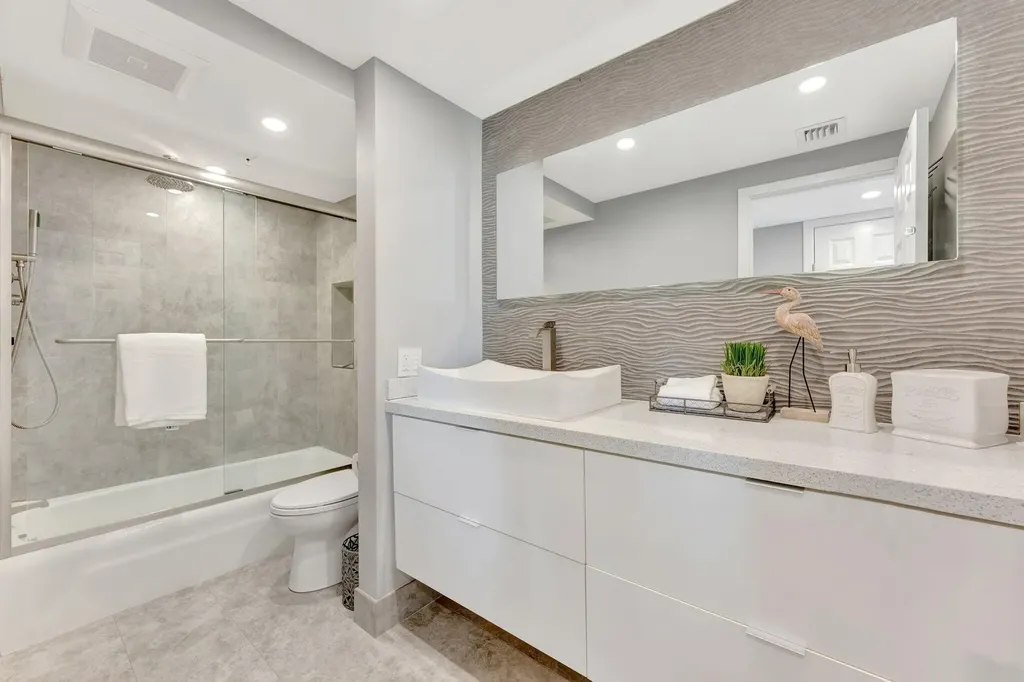 859 Jeffery Street Boca Raton FL 33487