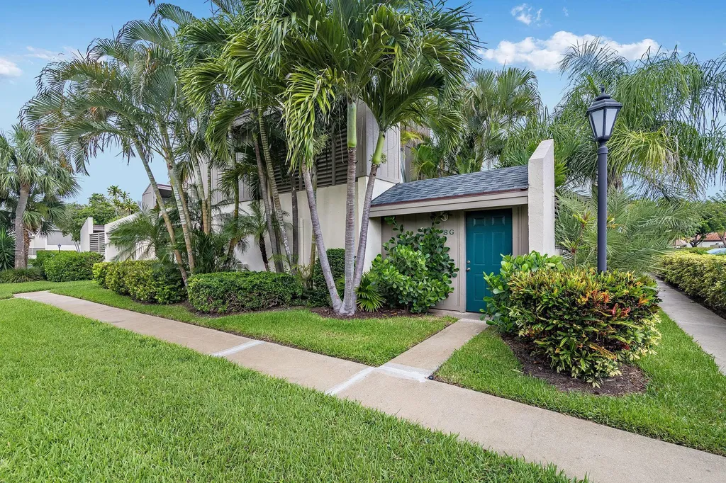 1605 S Us Highway 1 Jupiter FL 33477
