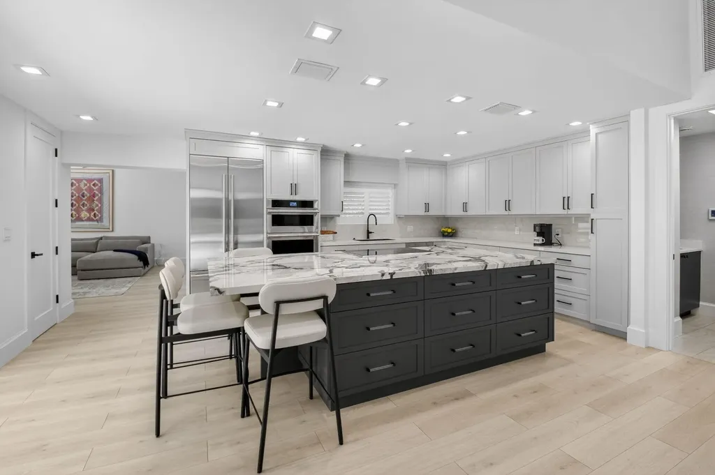 17829 Scarsdale Way Boca Raton FL 33496