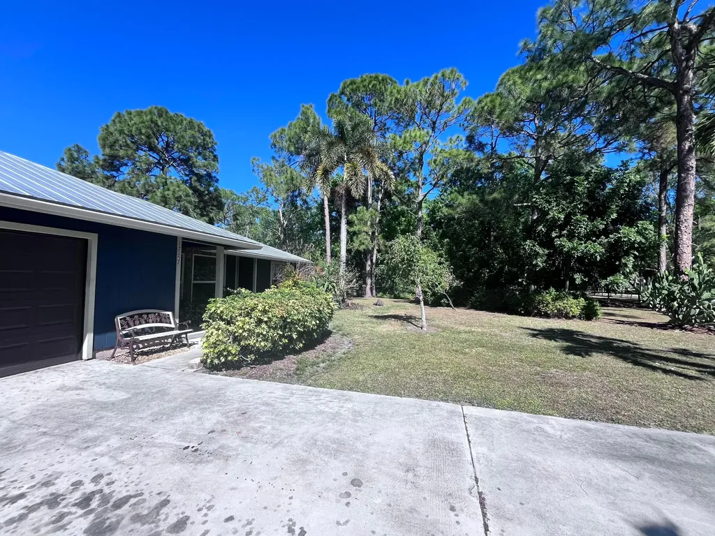 17657 127 Drive N Jupiter FL 33478