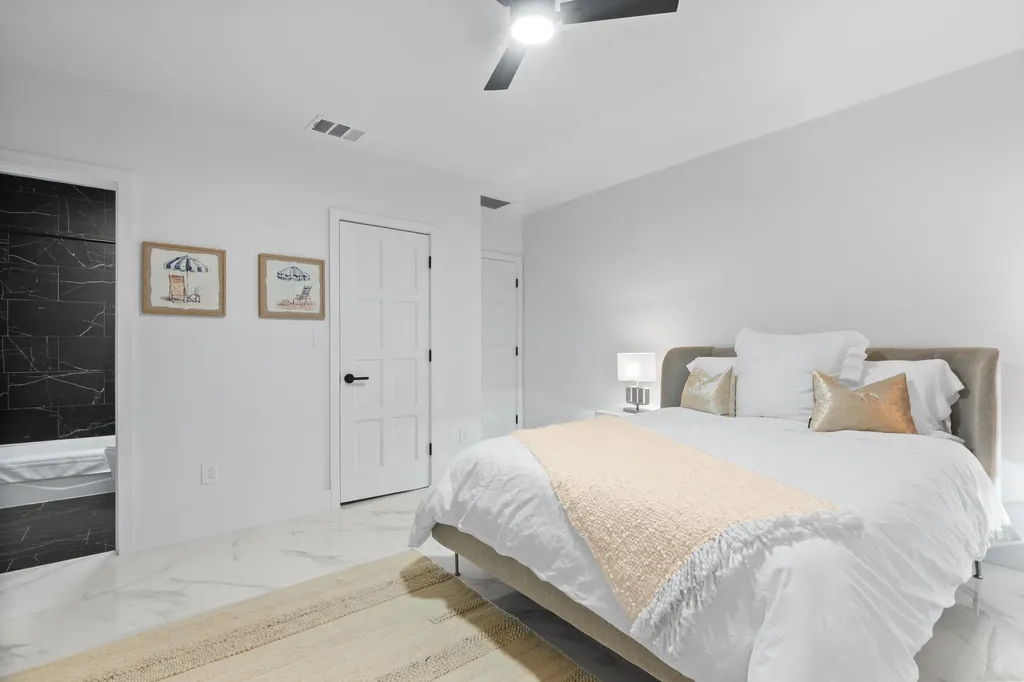 516 Royal Plaza Drive Fort Lauderdale FL 33301