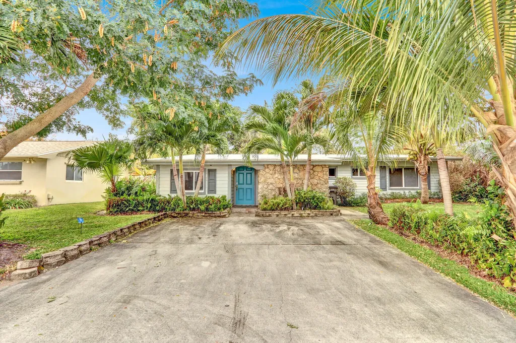 1831 Wheeler Road North Palm Beach FL 33408