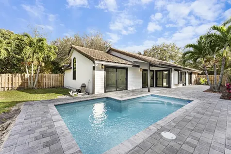 4165 NW 1st Court Delray Beach FL 33445