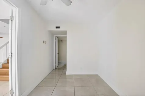 136 Woodland Road Palm Springs FL 33461
