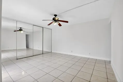 136 Woodland Road Palm Springs FL 33461