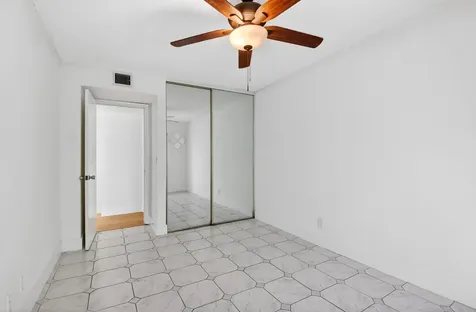 136 Woodland Road Palm Springs FL 33461