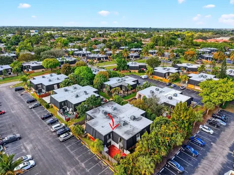 136 Woodland Road Palm Springs FL 33461