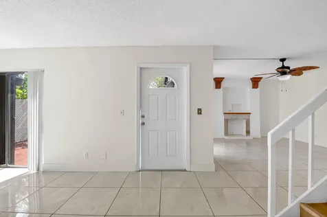 136 Woodland Road Palm Springs FL 33461