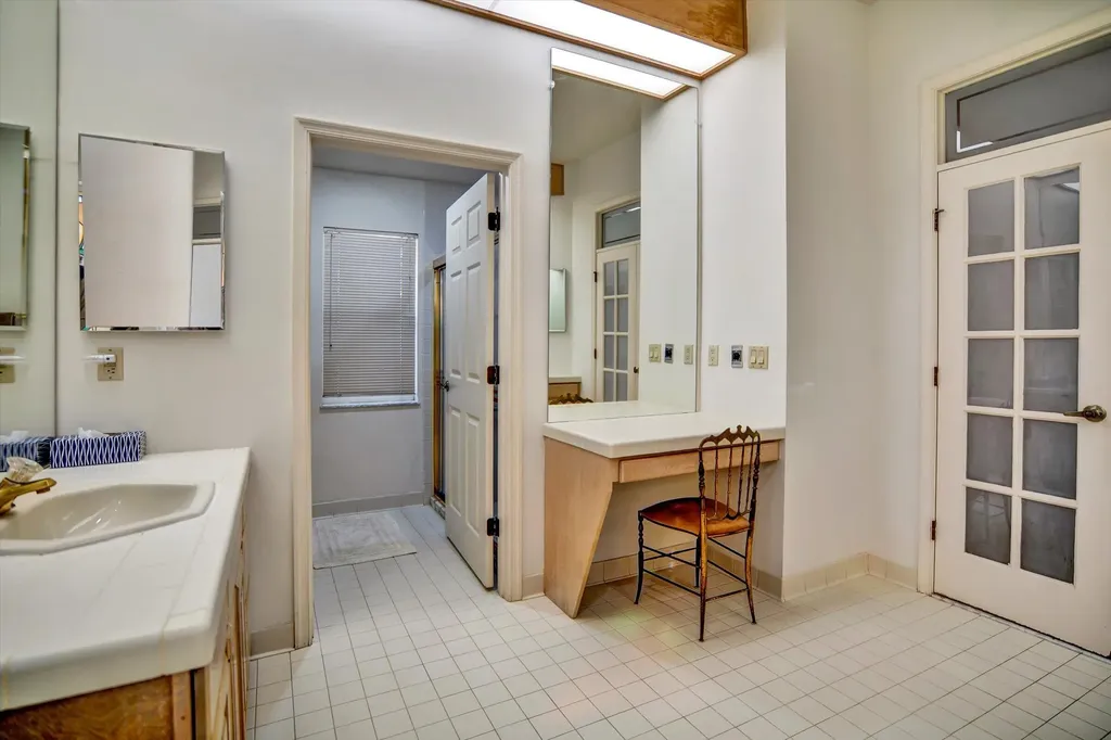 13471 Miles Standish Port Palm Beach Gardens FL 33410