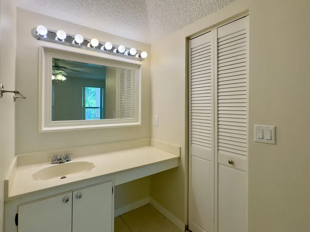 2800 Fiore Way Delray Beach FL 33445