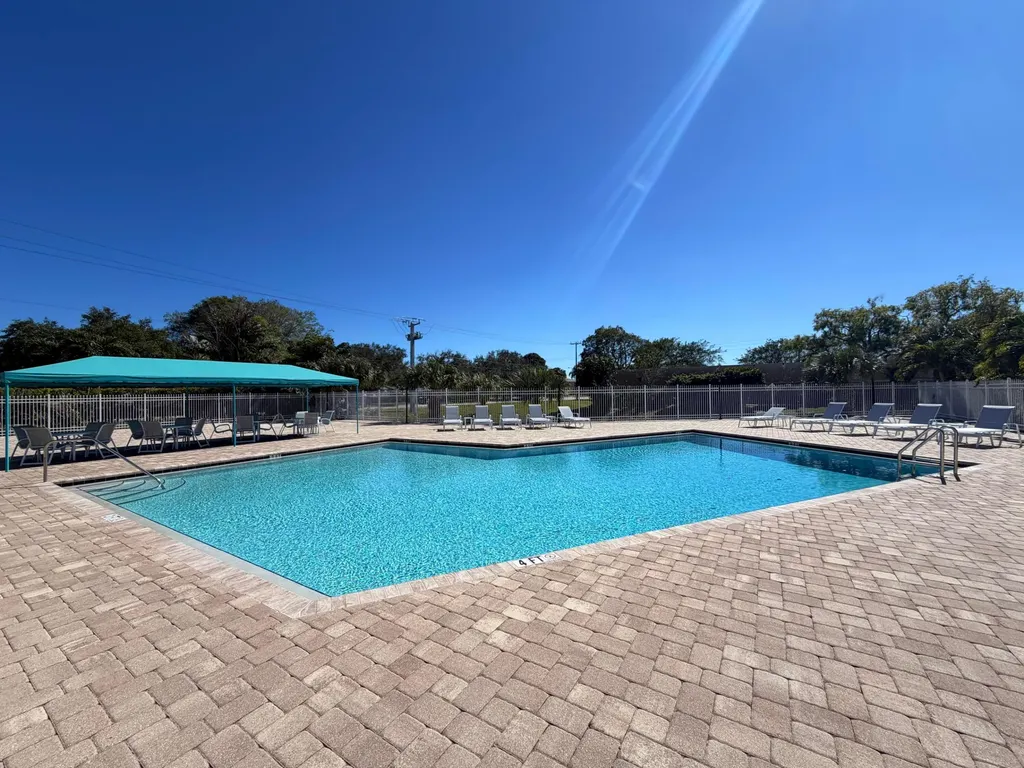 2800 Fiore Way Delray Beach FL 33445