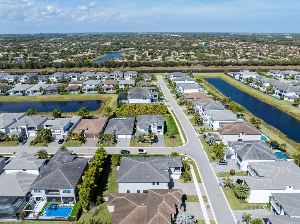 17081 Five Waters Avenue Boca Raton FL 33496