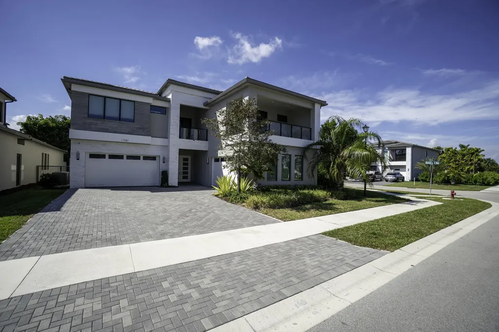 17081 Five Waters Avenue Boca Raton FL 33496