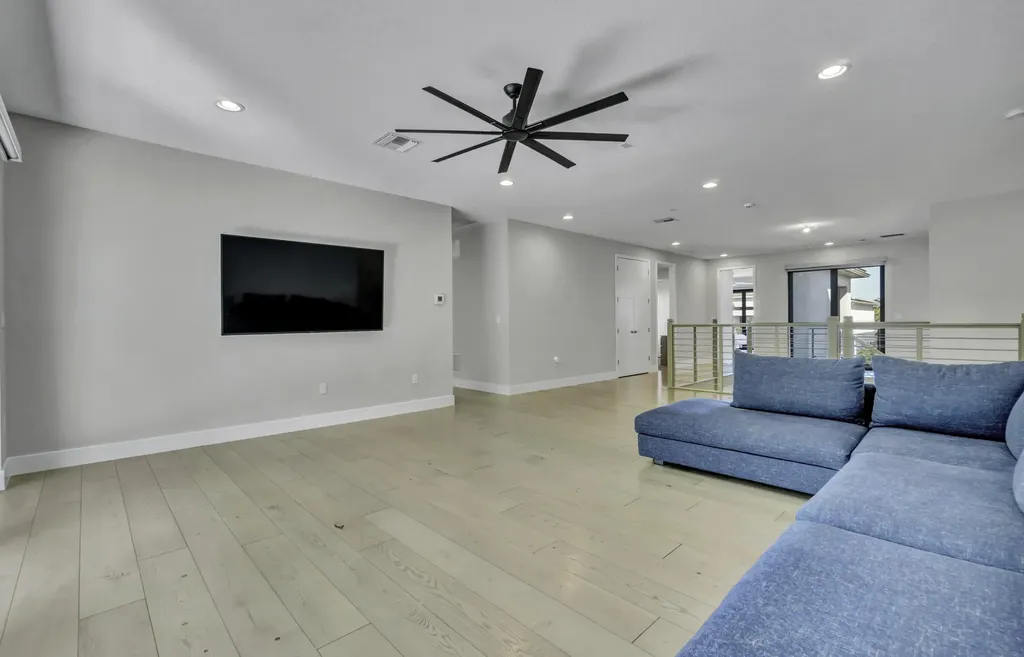 17081 Five Waters Avenue Boca Raton FL 33496