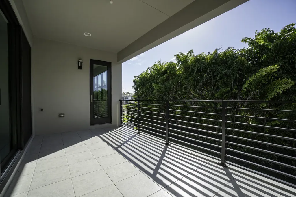 17081 Five Waters Avenue Boca Raton FL 33496