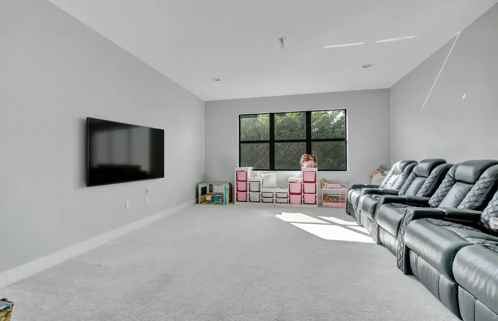 17081 Five Waters Avenue Boca Raton FL 33496