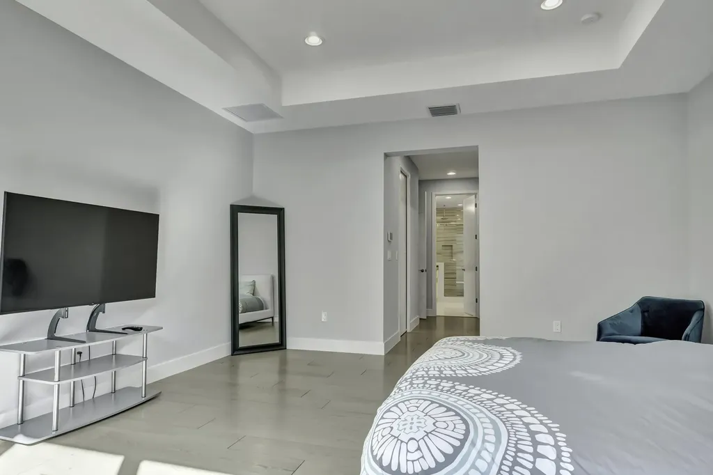 17081 Five Waters Avenue Boca Raton FL 33496