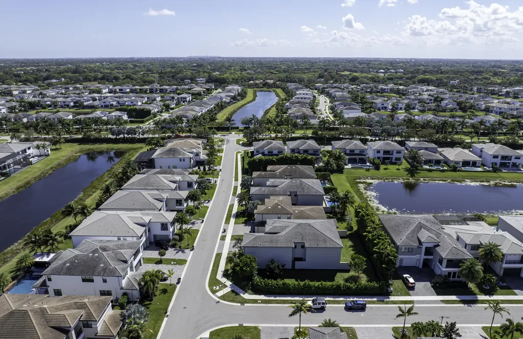 17081 Five Waters Avenue Boca Raton FL 33496