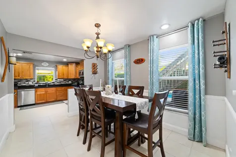 1045 Raintree Lane Wellington FL 33414