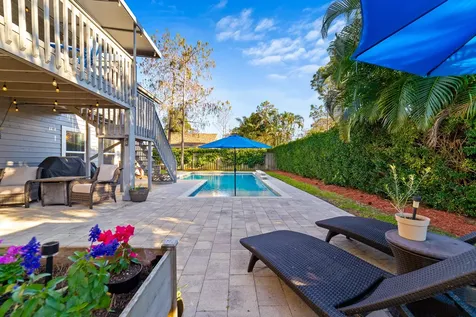1045 Raintree Lane Wellington FL 33414