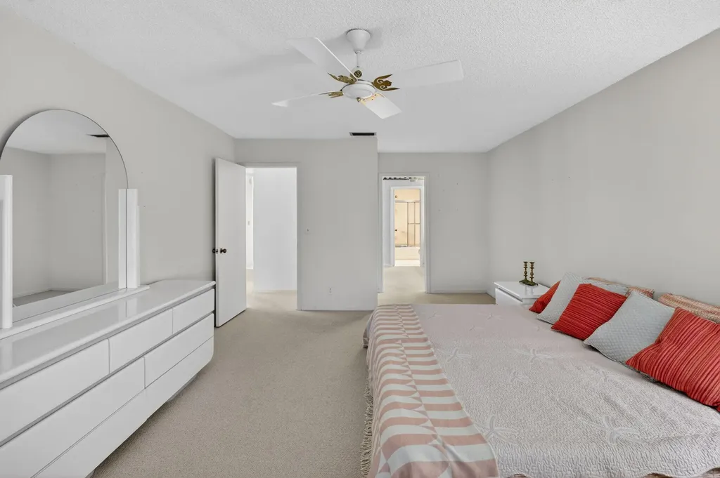 13889 Royal Palm Court Delray Beach FL 33484