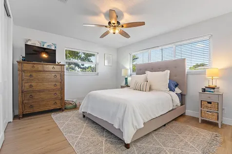1401 N Lake Court Lake Clarke Shores FL 33406