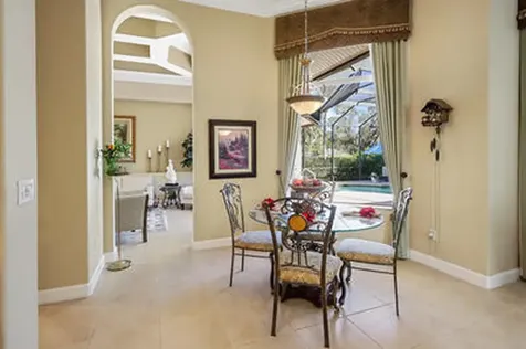 1720 Cassville Avenue Vero Beach FL 32966