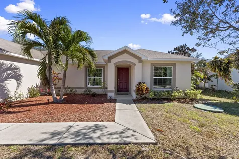 2373 SE Rock Springs Drive Port St Lucie FL 34952