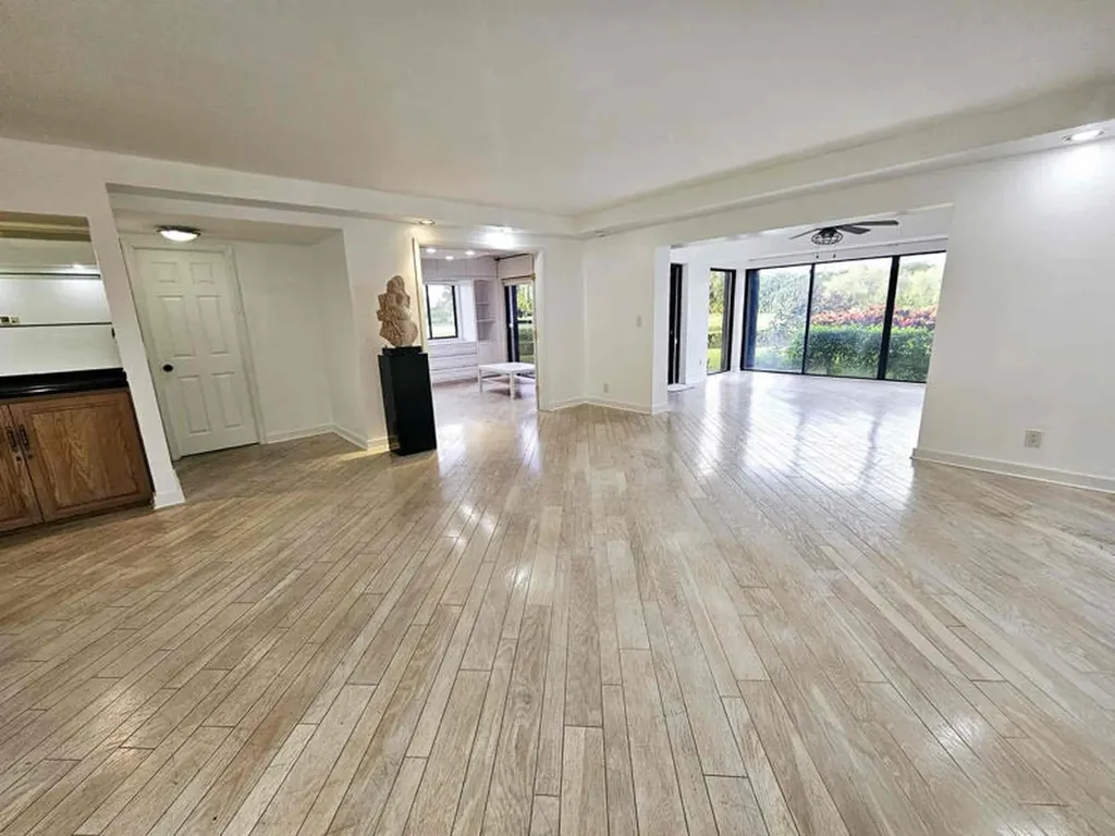 5246 Fountains Drive S Lake Worth FL 33467