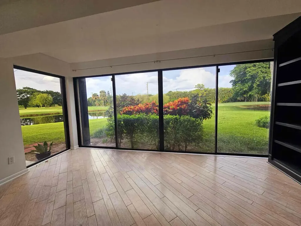 5246 Fountains Drive S Lake Worth FL 33467