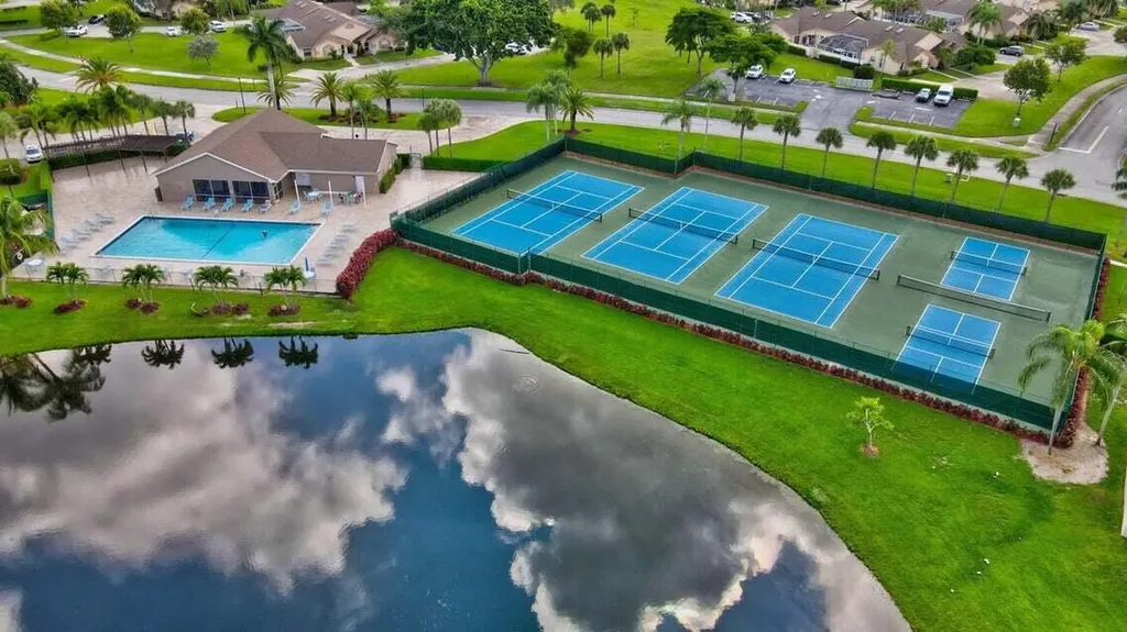 9202 Vineland Court Boca Raton FL 33496