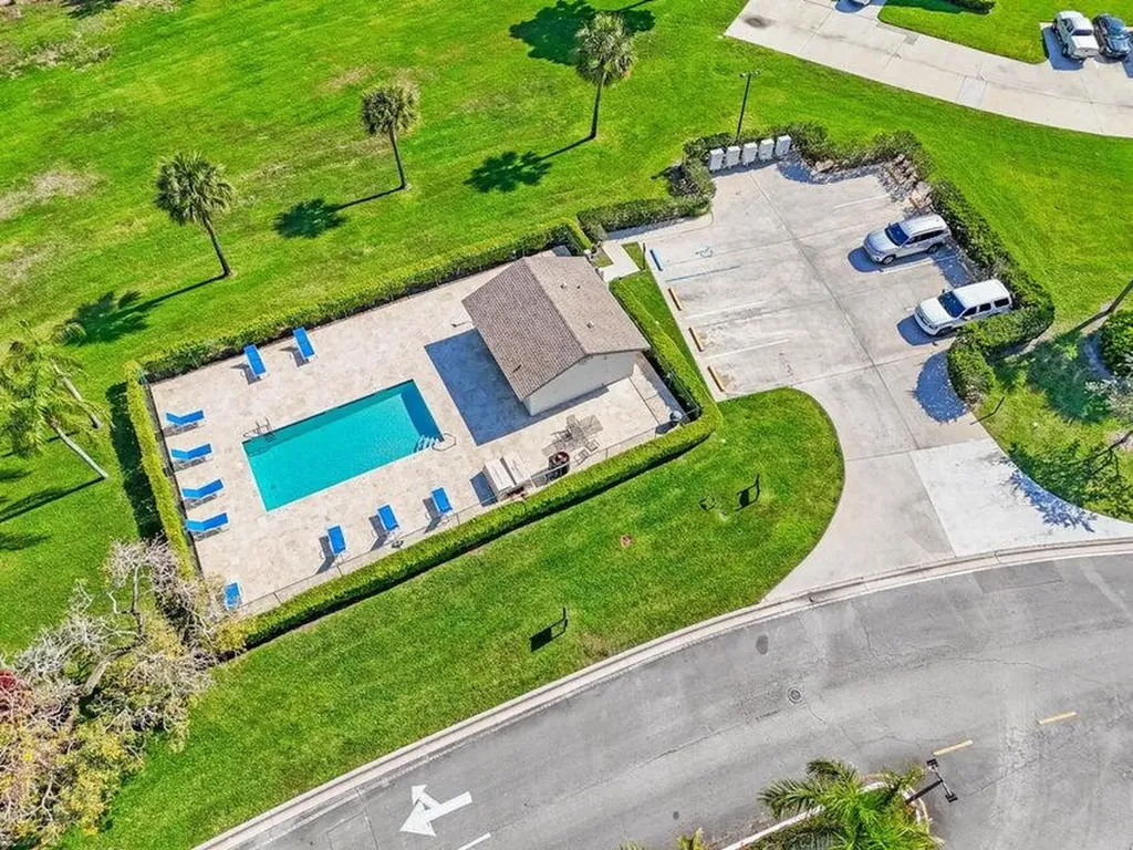 9202 Vineland Court Boca Raton FL 33496
