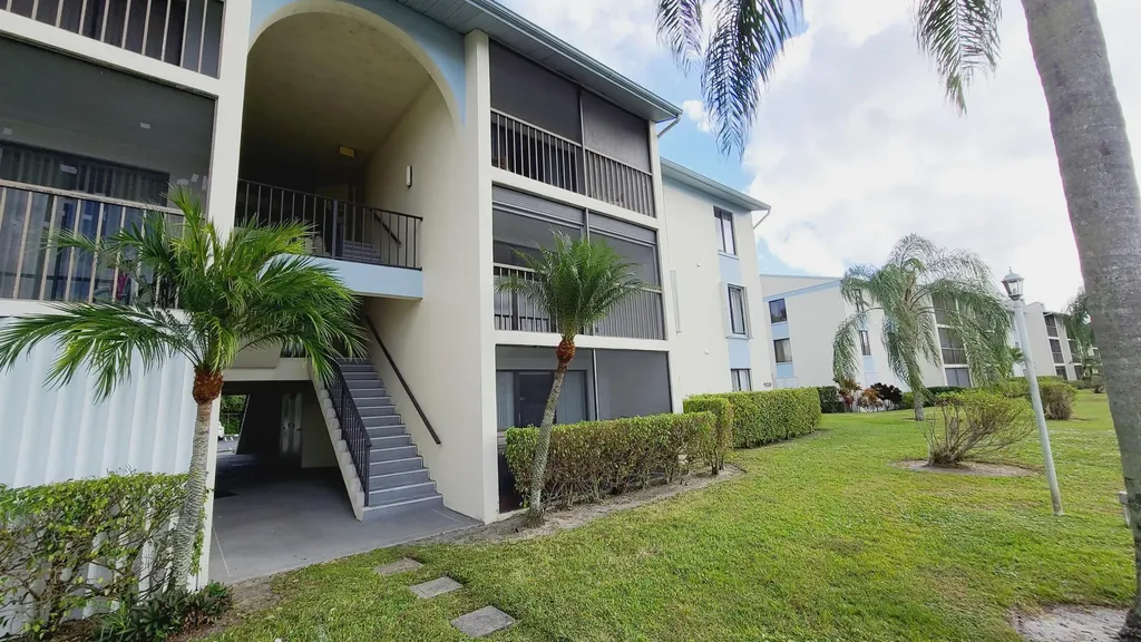 1109 Green Pine Boulevard West Palm Beach FL 33409