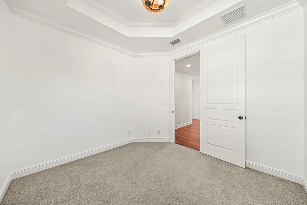 1063 E Heritage Club Circle Delray Beach FL 33483