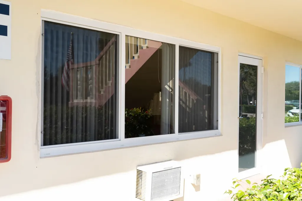 131 Easthampton F West Palm Beach FL 33417