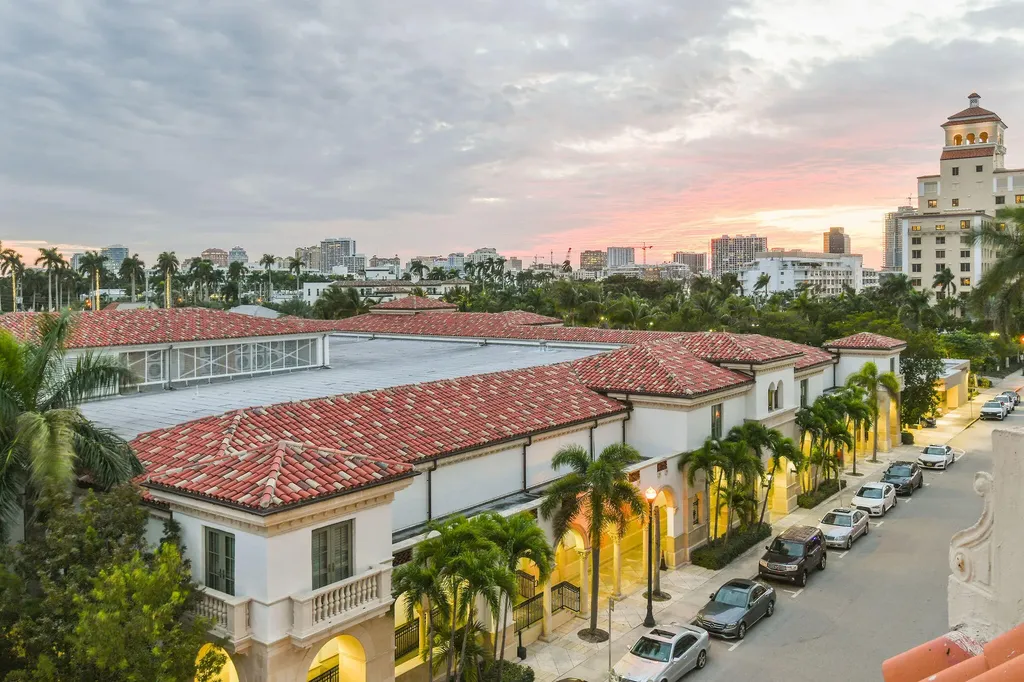 235 Sunrise Avenue Palm Beach FL 33480