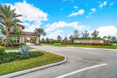 194 SE Courances Drive Port St Lucie FL 34984