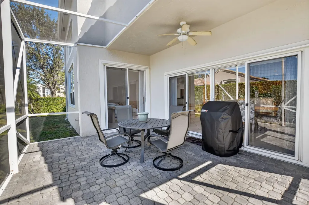 23429 Rakelle Circle Boca Raton FL 33433