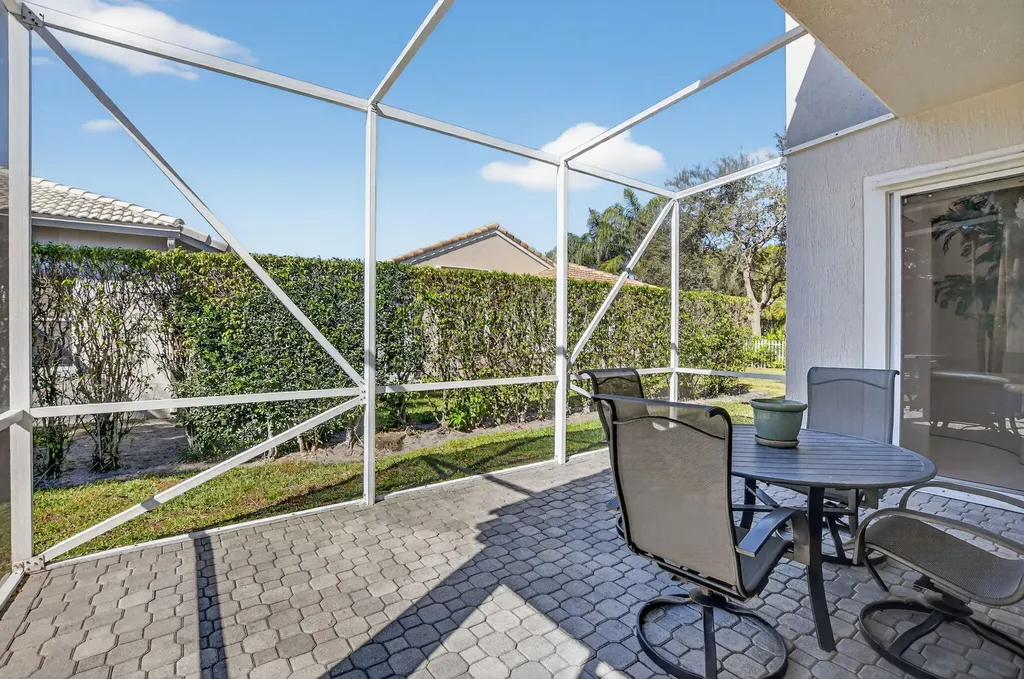 23429 Rakelle Circle Boca Raton FL 33433