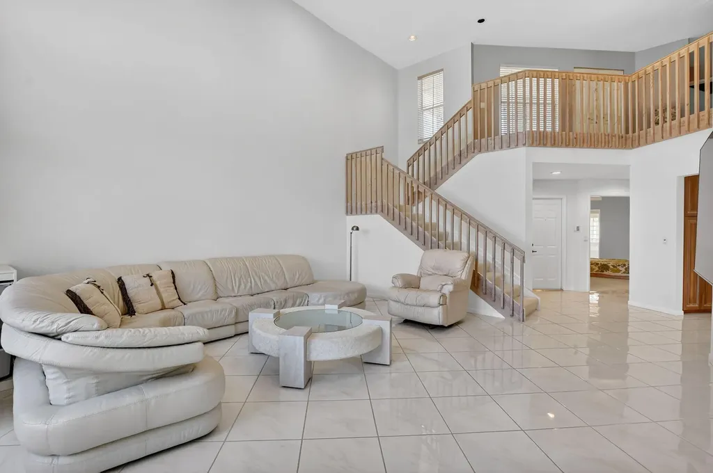 23429 Rakelle Circle Boca Raton FL 33433