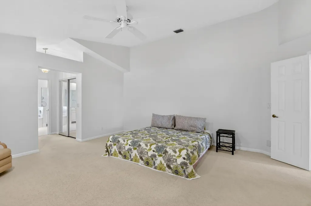 23429 Rakelle Circle Boca Raton FL 33433