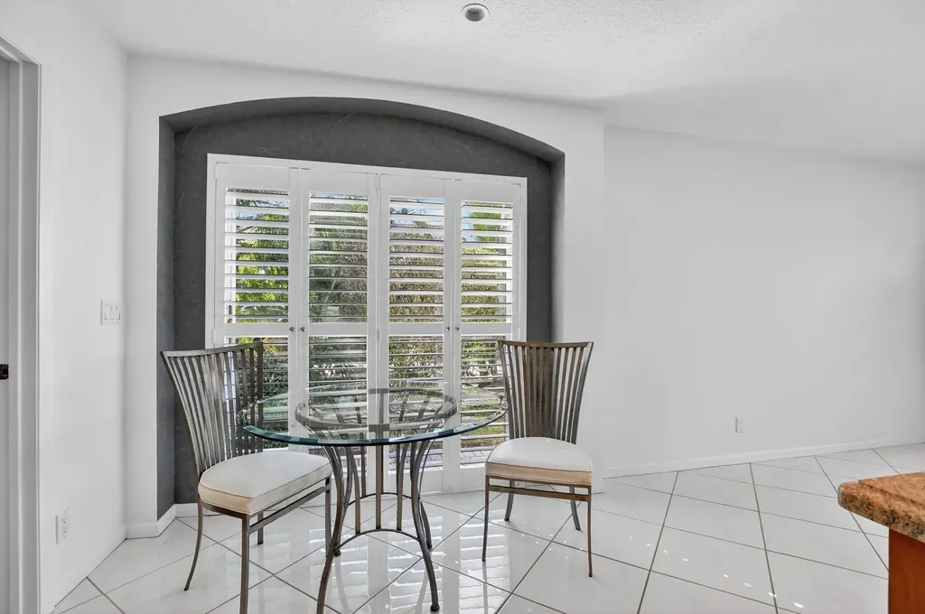 23429 Rakelle Circle Boca Raton FL 33433