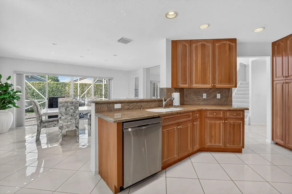 23429 Rakelle Circle Boca Raton FL 33433
