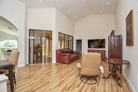 8213 Cassia Drive Boynton Beach FL 33472