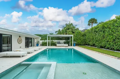 1117 Lake Drive Delray Beach FL 33444