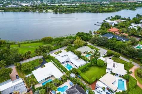1117 Lake Drive Delray Beach FL 33444