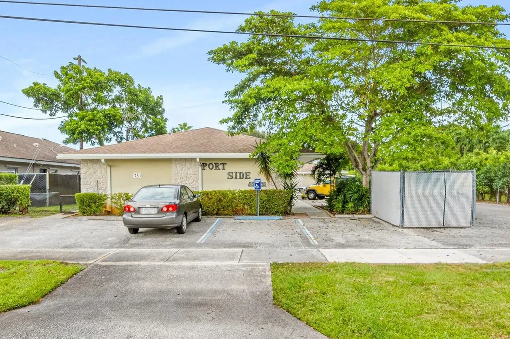 751 Hummingbird Way North Palm Beach FL 33408