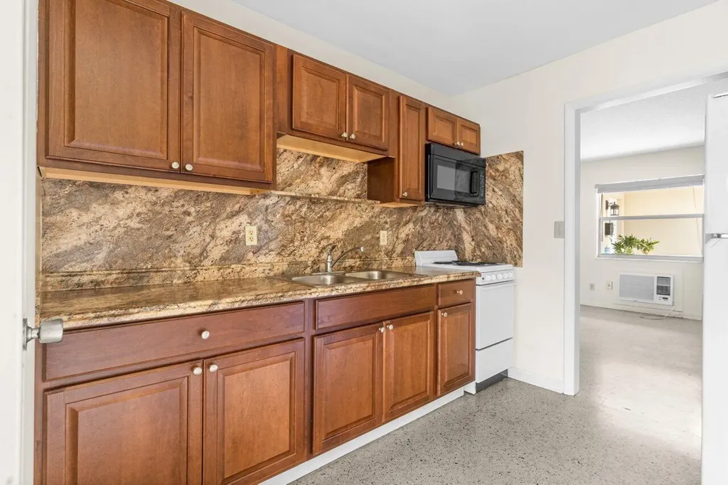 751 Hummingbird Way North Palm Beach FL 33408