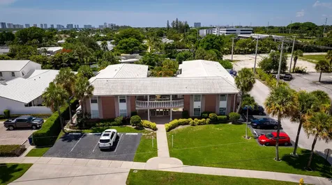 148 Yacht Club Drive North Palm Beach FL 33408