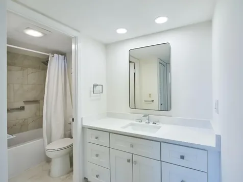 5250 Woodland Lakes Drive Palm Beach Gardens FL 33418